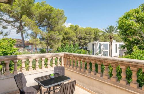 Alcudia Ski Chalet | Lago y Playa