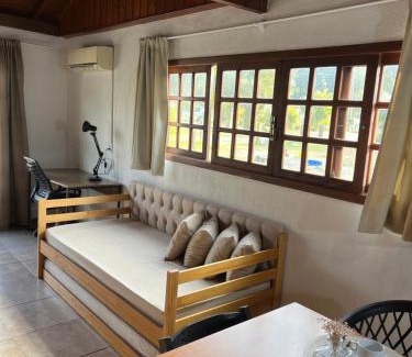 Praia do Rosa Apartment | Lagoa Flat House - Praia do Rosa - 300 metros da Surfland