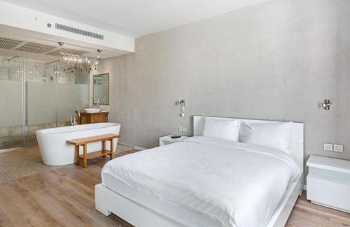 Herzliya Pituach Apartment | Lagoon Amazing Water Front 3 Bedrooms
