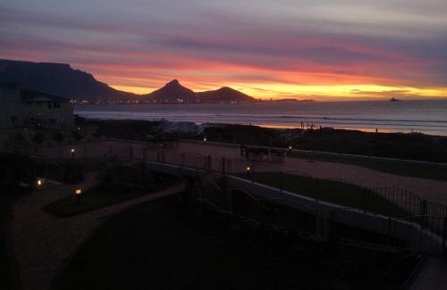 Lagoon Beach Apartment | Lagoon Beach Neptune Isle Cape Town