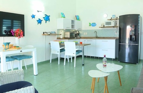 Lagun Resort | Lagoon Beach Resort 2 bed/2 bath with huge covered balcony and beach access