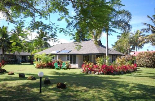 Arorangi Resort | Lagoon Breeze Villas