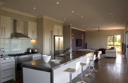 Sapphiretown House | Lagoon House with breathtaking views and only minutes to the beach