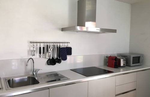 Longa House | Lagoon Suites # 3 - Apartment with private garden and lagoon view.