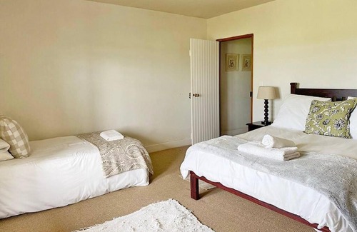 Overstrand House | Lagoon View in Hermanus