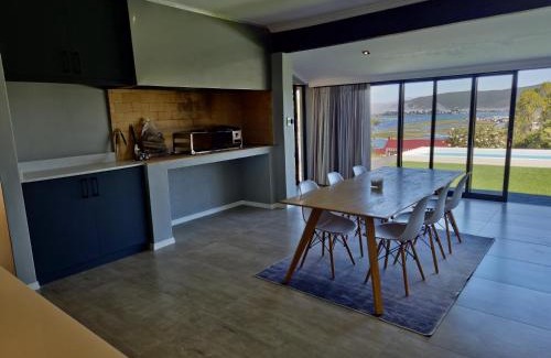 Old Place House | Lagoon View Serenity!