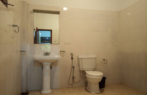 Hettimulla Apartment | Lagoon villa Beruwala - 10 min from the beach!