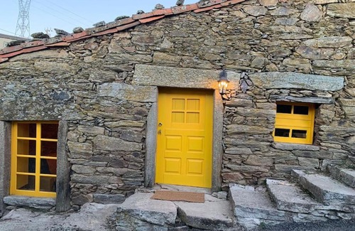 Mogadouro House | Lagos Com Sabor Guest House