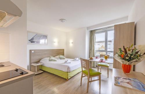 La Rochelle City Centre Apartment | Lagrange Apart'Hotel l’Escale Marine