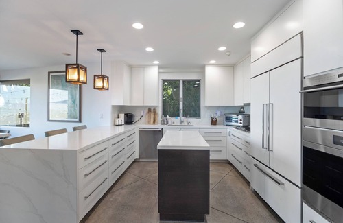 Top of the World House | Laguna Beach Gem! Architecturally stunning, expansive views, great location.