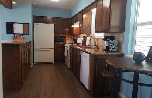 Flour Bluff House | Laguna Madre Getaway