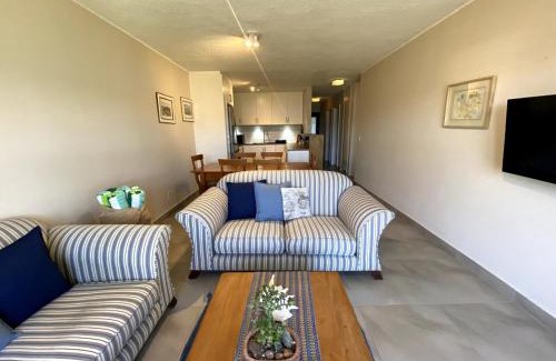Knysna Central Apartment | Laguna Waterfront Escape