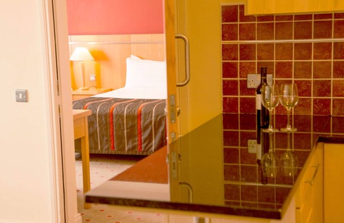 Lahinch Hotel | Lahinch Coast Hotel & Suites