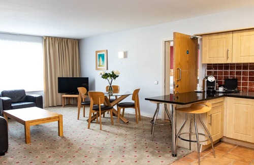 Lahinch Hotel | Lahinch Coast Hotel & Suites