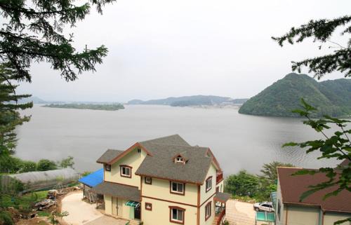 Chuncheon House | LaHoya Pension
