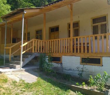 Khaishi House | Laia's Guesthouse