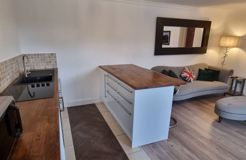 Saltcoats Cottage | Laighdykes Guest Cottage - Charming Coastal Getaway
