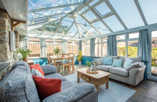 Carbis Bay House | Laity Vean Farmhouse and Hideaway