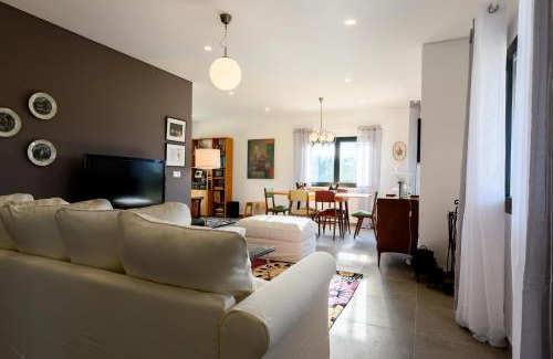 Ferro House | Laje da Bica Agroturismo