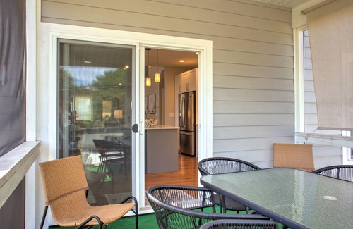 Weaverville House | Lake + 4 King Beds + 2.5 Bath +10Min to DT Ashe + Peaceful + Walking Trail