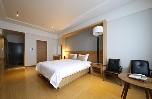 Naju Hotel | Lake 45 Hotel