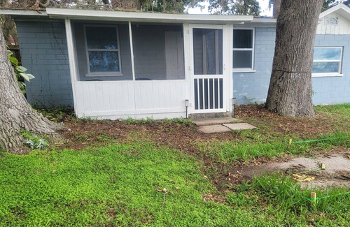 Leesburg Cottage | Lake Access Home Close to the Villages and Orlando with Boat Launch in Community