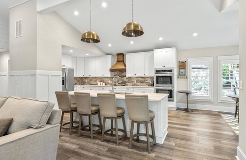 Cartersville House | Lake Allatoona house with private dock, hot tub & fire pit. Family and groups!