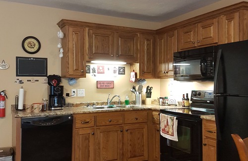 Cherokee Village House | Lake and boat life!nLake Rental in a dead-end street.