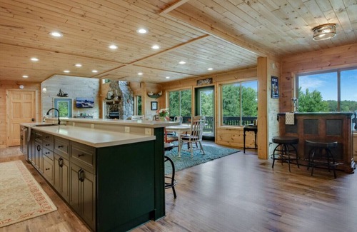 Minong House | Lake And Trails Lodge | Lake Access | Sleeps 23