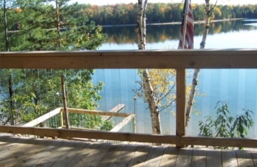 Mancelona Cottage | Lake And Trails Lodge