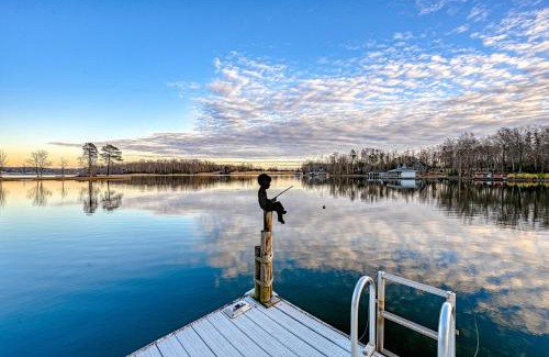 Mineral House | Lake Anna Cabana
