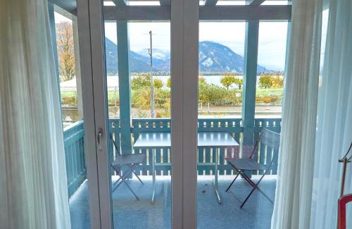 Darligen Apartment | Lake apartment by Interlaken