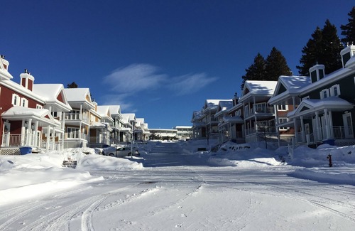 Saint Donat Condo | Lake Archambault Condo 316