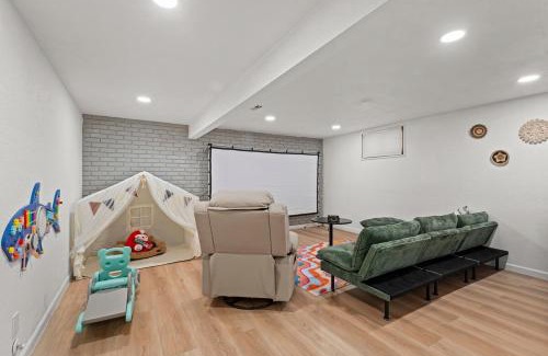 Arvada House | Lake Arbor Family Retreat with Backyard Oasis