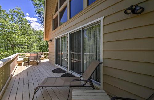 Lake Arrowhead House | Lake Arrowhead Family Home with Game Room