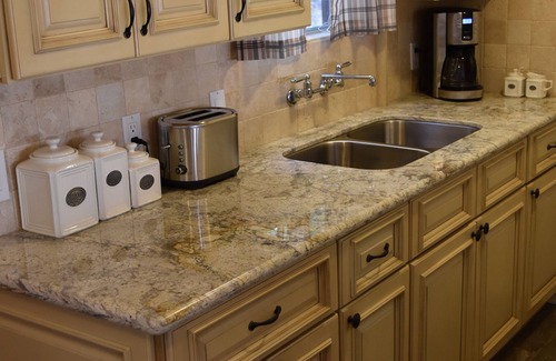 Cedar Glen Cottage | Lake Arrowhead Holiday Hideaway, The Sunset Cabin in the Palisades!