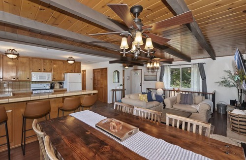 Cedar Glen House | Lake Arrowhead Koda Lakehouse
