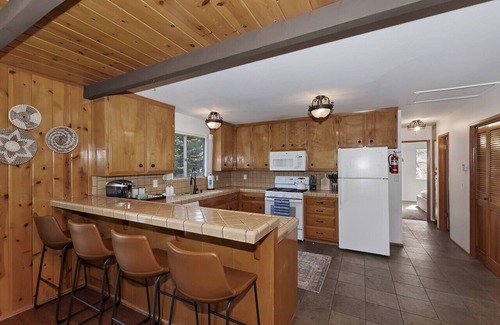 Cedar Glen House | Lake Arrowhead Koda Lakehouse