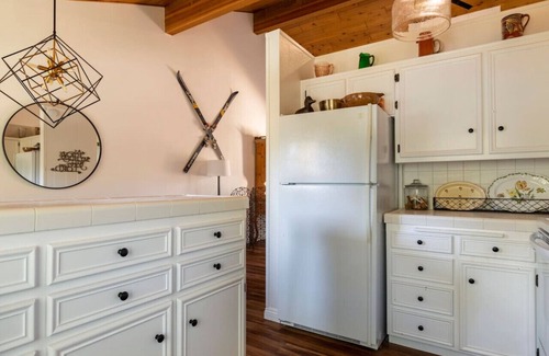 Lake Arrowhead House | Lake Arrowhead Private Beach Four Minute Walk Away