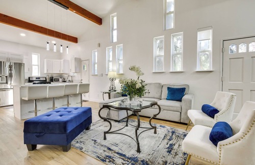 Arrowhead Villas House | Lake Arrowhead Hideaway w/Deck & Hot Tub