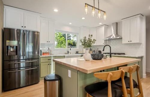 Lake Balboa House | Lake Balboa Hideaway