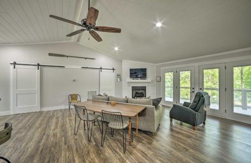Cadiz House | Lake Barkley Waterfront Home with Deck and Boat Dock!