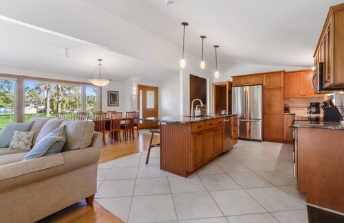 Powers Lake House | Lake Benedict Lakefront |Pier |Large Lawn |Fire Pit |Grill |Relaxing Family Vacation |Gas Fireplace