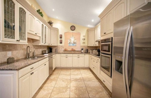 Lake Berkley House | Lake Berkley Retreat close to Disney World
