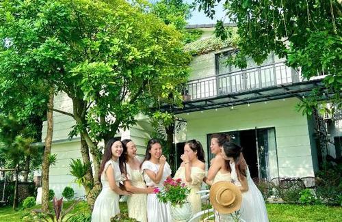 Ba Vi House | LAKE BON GARDEN