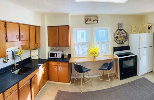Sheboygan House | Lake Breeze on 11th
