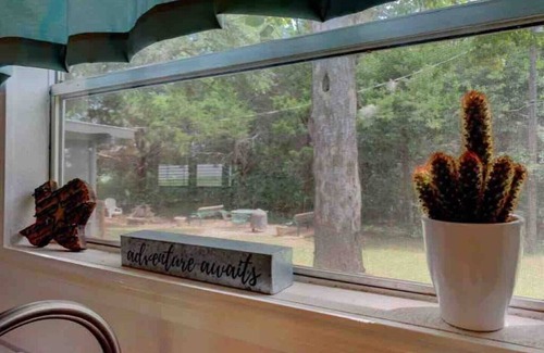 Pottsboro House | Lake Bungalow-Pet friendly- Highport Marina