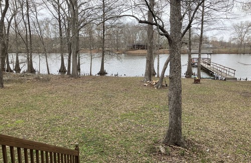 Kelly House | LAKE CABIN on Lake Lafourche in North Central Louisiana.