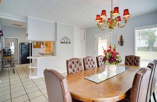 Lake Charles House | Lake Charles Vacation Rental - Walk to the Lake!