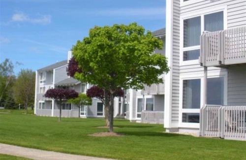 Boyne City Condo | Lake Charlevoix Waterfront Condominium